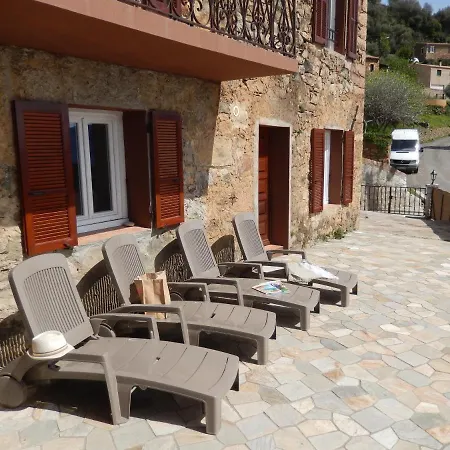 Сasa de vacaciones Maison De Village Située Dans Le Magnifique Golfe De Porto Osani